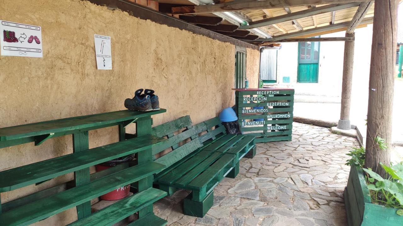 Albergue De Peregrinos Casa Flor Murias de Rechivaldo Exterior foto